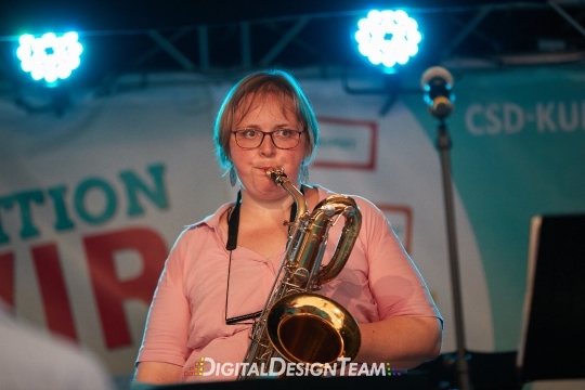 DigitalDesignTeam052AX150281