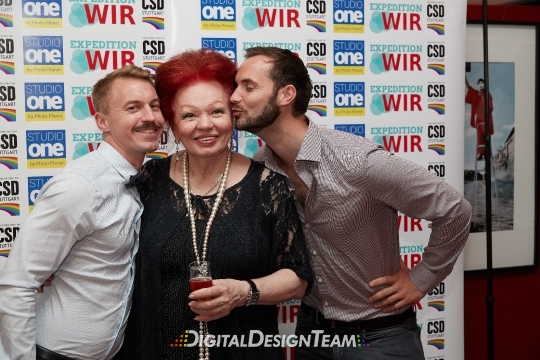 DigitalDesignTeam0625AX159577