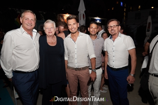 DigitalDesignTeam0639AX159619