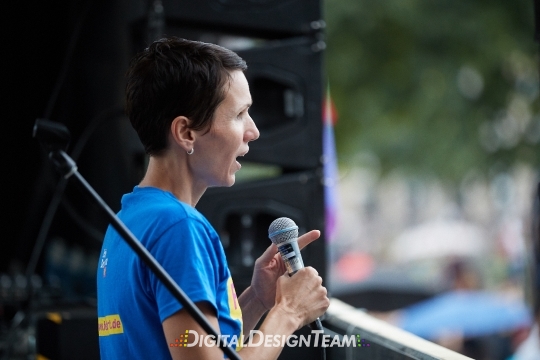 DigitalDesignTeam069AX166809