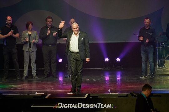 DigitalDesignTeam0704AX159691