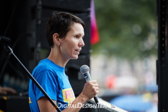 DigitalDesignTeam070AX166816