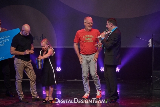 DigitalDesignTeam0745AX159763