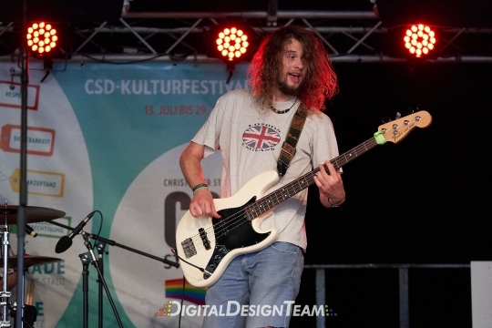 DigitalDesignTeam076A9030325