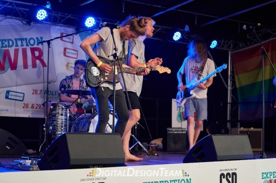 DigitalDesignTeam088A9030525