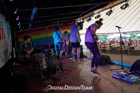 DigitalDesignTeam094AX149561