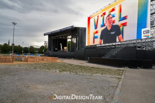 DigitalDesignTeam11R0006595