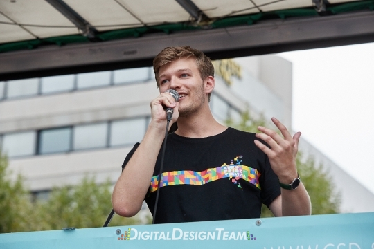 DigitalDesignTeam136X2089419