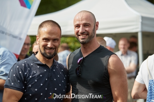 DigitalDesignTeam148AX150362