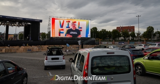 DigitalDesignTeam18R0006654