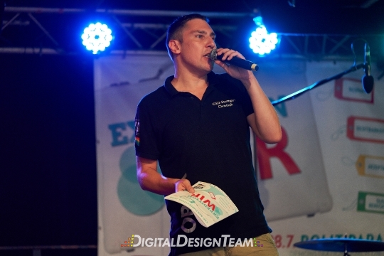 DigitalDesignTeam227A73005894