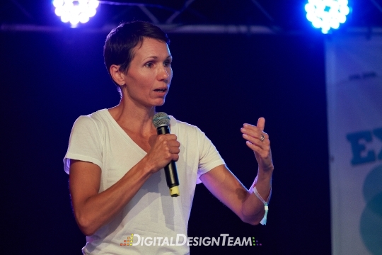 DigitalDesignTeam244A73005937