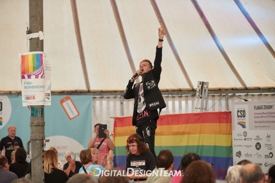 DigitalDesignTeam252AX150432