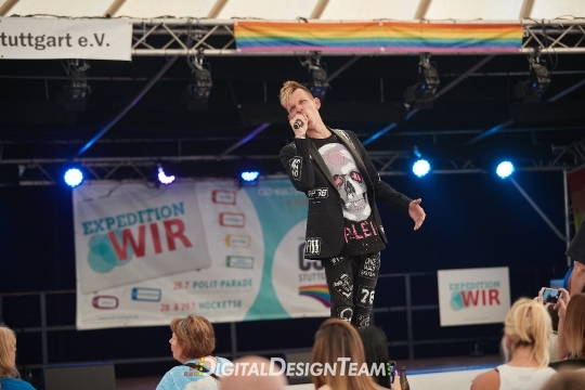 DigitalDesignTeam259AX150444