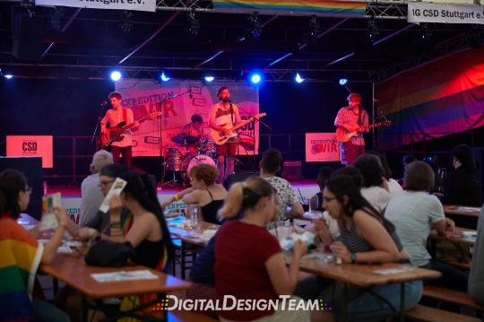 DigitalDesignTeam319AX149855