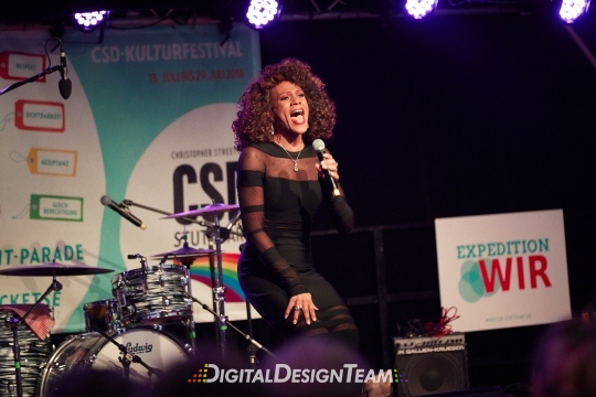 DigitalDesignTeam376AX149932