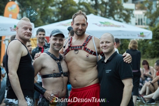 DigitalDesignTeam412AX150069