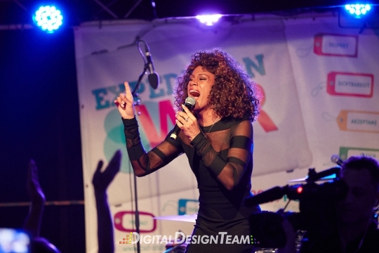 DigitalDesignTeam445AX150176