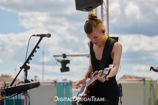 DigitalDesignTeamA75I2927