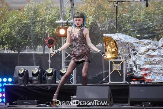 DigitalDesignTeamA75I2974