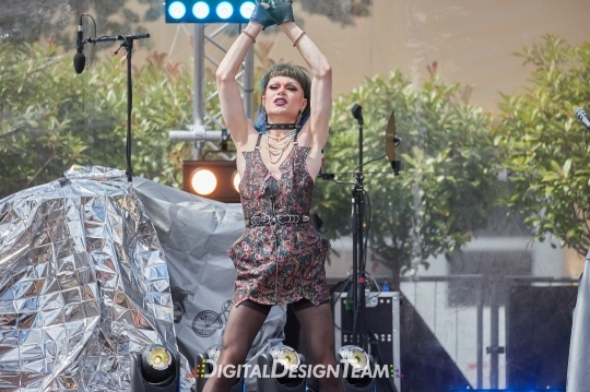 DigitalDesignTeamA75I2977