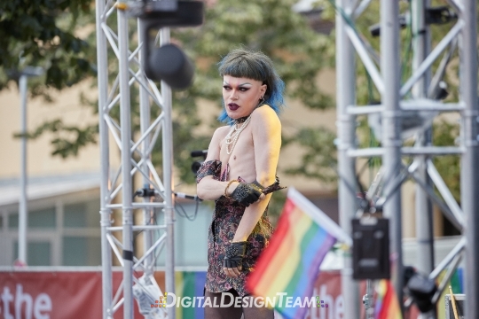 DigitalDesignTeamA75I2991