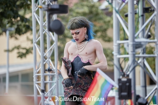 DigitalDesignTeamA75I2995