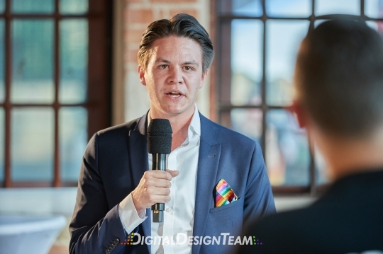 DigitalDesignTeamA75I3595