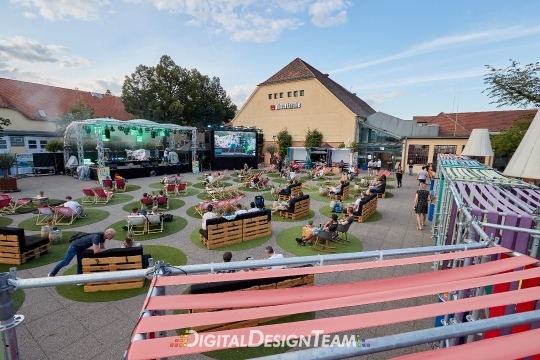 DigitalDesignTeamA75I3743