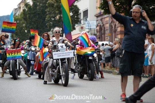 DigitalDesignTeamAX164818