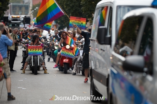 DigitalDesignTeamAX164824