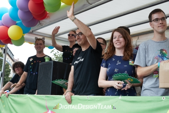 DigitalDesignTeamAX164996