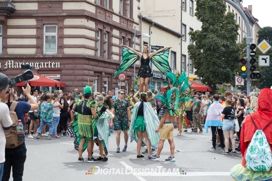 DigitalDesignTeamAX165058