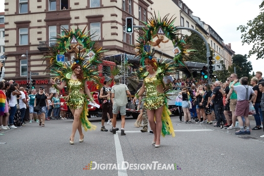 DigitalDesignTeamAX165066