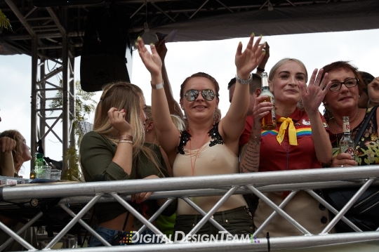 DigitalDesignTeamAX165087