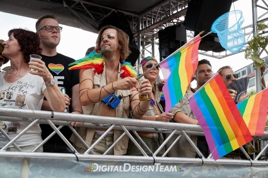 DigitalDesignTeamAX165090