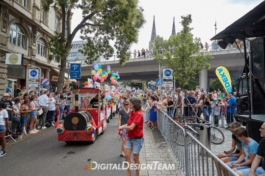 DigitalDesignTeamAX165218