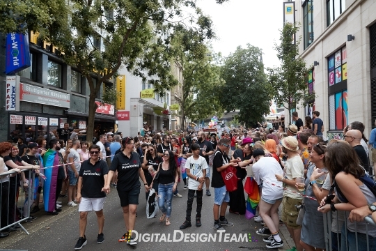 DigitalDesignTeamAX165226