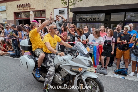 DigitalDesignTeamAX165238