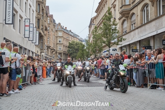 DigitalDesignTeamAX165248