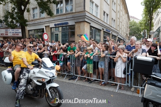 DigitalDesignTeamAX165267