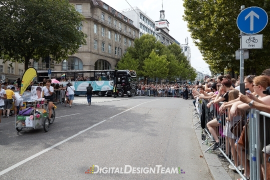 DigitalDesignTeamAX165293