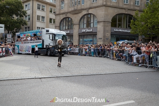 DigitalDesignTeamAX165307