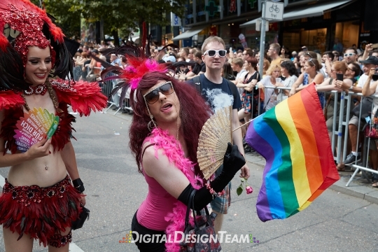 DigitalDesignTeamAX165377