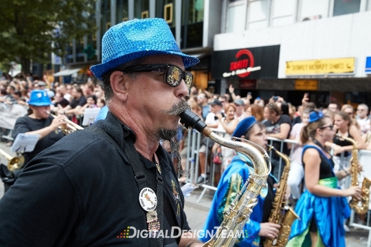 DigitalDesignTeamAX165382