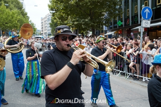 DigitalDesignTeamAX165383