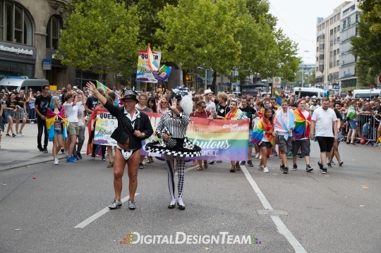 DigitalDesignTeamAX165384