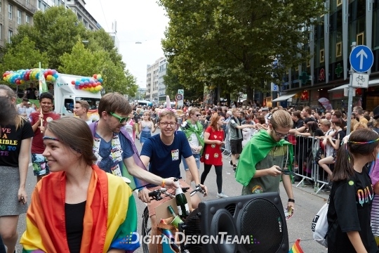 DigitalDesignTeamAX165390