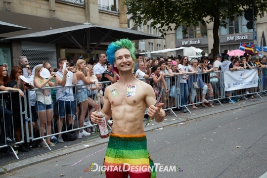 DigitalDesignTeamAX165405