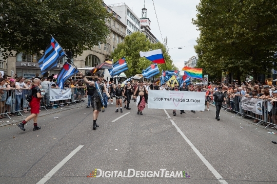 DigitalDesignTeamAX165414